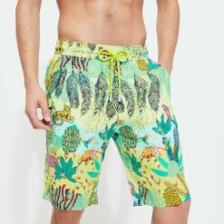 Vilebrequin Men Printed Linen Bermuda Jungle Rousseau -Outdoor Beach & Swimwear BAHC3U03 414 supp3 3920x3920 1