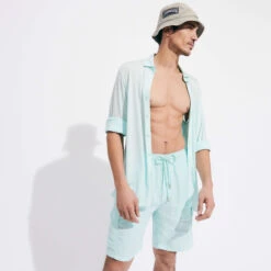 Vilebrequin Men Linen Bermuda Shorts Cargo Pockets 13 Vilebrequin Men Linen Bermuda Shorts Cargo Pockets -Outdoor Beach & Swimwear BAIU3U01 373 supp2 3920x3920 1