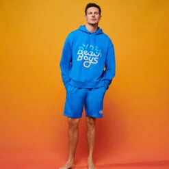 Men Bermuda Gradient Embroidered Logo - Vilebrequin X The Beach Boys -Outdoor Beach & Swimwear BOLZ3P10 367 supp2 3920x3920 1