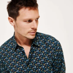 Vilebrequin Unisex Cotton Voile Summer Shirt Micro Tortues Rainbow -Outdoor Beach & Swimwear CCAC3V39 390 supp2 3920x3920 1