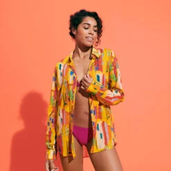 Vilebrequin Unisex Cotton Voile Lightweight Shirt Sunny Streets 14 Vilebrequin Unisex Cotton Voile Lightweight Shirt Sunny Streets -Outdoor Beach & Swimwear CCAH3V06 110 frontworn women 3920x3920 1