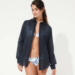 Vilebrequin Unisex Cotton Shirt Solid -Outdoor Beach & Swimwear CCAP501P 390 frontworn women 3920x3920 1