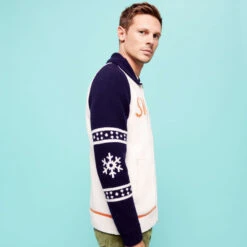 Vilebrequin Men Ski Turtle Wool Cardigan -Outdoor Beach & Swimwear CLBC3S51 003 supp1 3920x3920 1