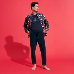 Vilebrequin Men Corduroy Large Lines Jogging Pants Solid -Outdoor Beach & Swimwear CLMC3V72 390 frontworn 3920x3920 1