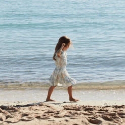 Girl Mini Dress Hidden Fishes - Vilebrequin X Poupette St Barth -Outdoor Beach & Swimwear CMOU2X05 010 supp1 3920x3920 1