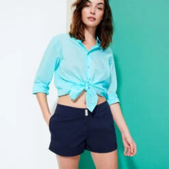 Vilebrequin Women Swim Short Solid -Outdoor Beach & Swimwear FERU2E01 390 frontworn 3920x3920 1