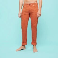 Vilebrequin Men 5-Pockets Printed Pants Micro Dot -Outdoor Beach & Swimwear G18C3V70 173 supp2 3920x3920 1