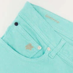 Vilebrequin Men 5-Pocket Corduroy 2000 Lines Bermuda Shorts -Outdoor Beach & Swimwear GRNH2V85 333 supp5 3920x3920 1