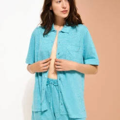 Vilebrequin Unisex Linen Bowling Shirt Solid 14 Vilebrequin Unisex Linen Bowling Shirt Solid -Outdoor Beach & Swimwear HARU2O00 374 frontworn 3920x3920 1