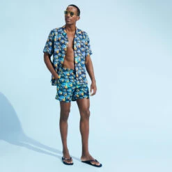 Vilebrequin Men Linen Bowling Shirt Piranhas -Outdoor Beach & Swimwear HARU3U17 390 supp2 3920x3920 1