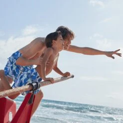 Vilebrequin Boys Swim Trunks Shark All Around -Outdoor Beach & Swimwear JIMU3B29 373 supp1 3920x3920 1