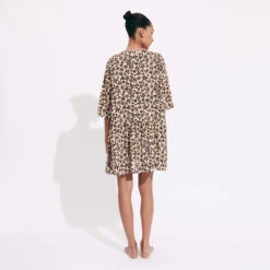 Vilebrequin Women Short Dress Turtles Leopard 10 Vilebrequin Women Short Dress Turtles Leopard -Outdoor Beach & Swimwear LOMU3X55 121 backworn 3920x3920 1