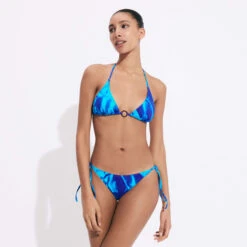 Vilebrequin Women Triangle Bikini Top Les Draps Froissés -Outdoor Beach & Swimwear LOXH3H74 352 frontworn 3920x3920 1