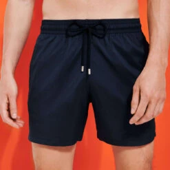 Vilebrequin Men Swim Trunks Ultra-light And Packable Solid -Outdoor Beach & Swimwear MAHH0I00 390 supp2 3920x3920 1