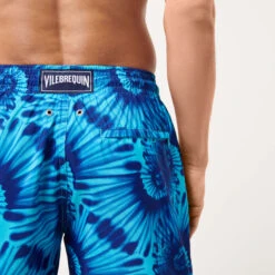 Vilebrequin Men Swim Trunks Ultra-light And Packable Nautilius Tie & Dye -Outdoor Beach & Swimwear MAHH2J29 301 supp6 3920x3920 1