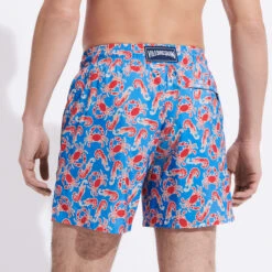 Vilebrequin Men Swim Shorts Ultra-light And Packable Crabs & Shrimps -Outdoor Beach & Swimwear MAHU3J53 367 backworn 3920x3920 1