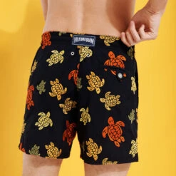 Vilebrequin Men Embroidered Swim Trunks Ronde Des Tortues - Limited Edition -Outdoor Beach & Swimwear MISC3C36 390 backworn 3920x3920 1