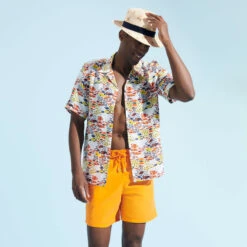 Vilebrequin Men Swim Trunks Solid -Outdoor Beach & Swimwear MOOC1A00 172 supp2 3920x3920 1