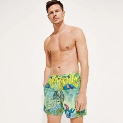 Vilebrequin Men Swim Trunks Jungle Rousseau 10 Vilebrequin Men Swim Trunks Jungle Rousseau -Outdoor Beach & Swimwear MOOC3B03 414 frontworn 3920x3920 1