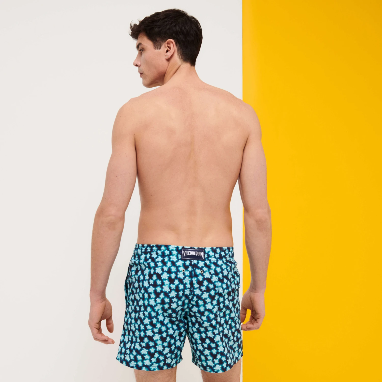 Vilebrequin Men Swim Trunks Blurred Turtles 6 Vilebrequin Men Swim Trunks Blurred Turtles - Image 4