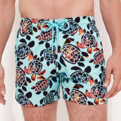 Vilebrequin Men Stretch Swim Trunks Screen Turtles -Outdoor Beach & Swimwear MSOC3F02 333 supp2 3920x3920 1