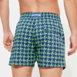 Vilebrequin Men Stretch Swim Trunks Fish Foot 12 Vilebrequin Men Stretch Swim Trunks Fish Foot -Outdoor Beach & Swimwear MSOC3F15 390 backworn 3920x3920 1