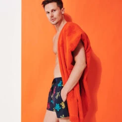 Vilebrequin Men Stretch Swimwear Ronde Des Tortues -Outdoor Beach & Swimwear MSOC3F36 390 supp4 3920x3920 1