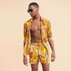 Vilebrequin Men Stretch Swim Trunks Sunny Streets -Outdoor Beach & Swimwear MSOH3F06 110 supp1 3920x3920 1