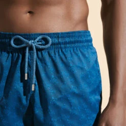 Vilebrequin Men Stretch Short Swim Trunks Jacquard Tortue -Outdoor Beach & Swimwear MSOU3E39 366 supp1 3920x3920 1