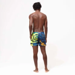 Men Stretch Swim Trunks Eternité - Vilebrequin X Deux Femmes Noires 11 Men Stretch Swim Trunks Eternité - Vilebrequin X Deux Femmes Noires -Outdoor Beach & Swimwear MSOU3F86 390 backworn 3920x3920 1