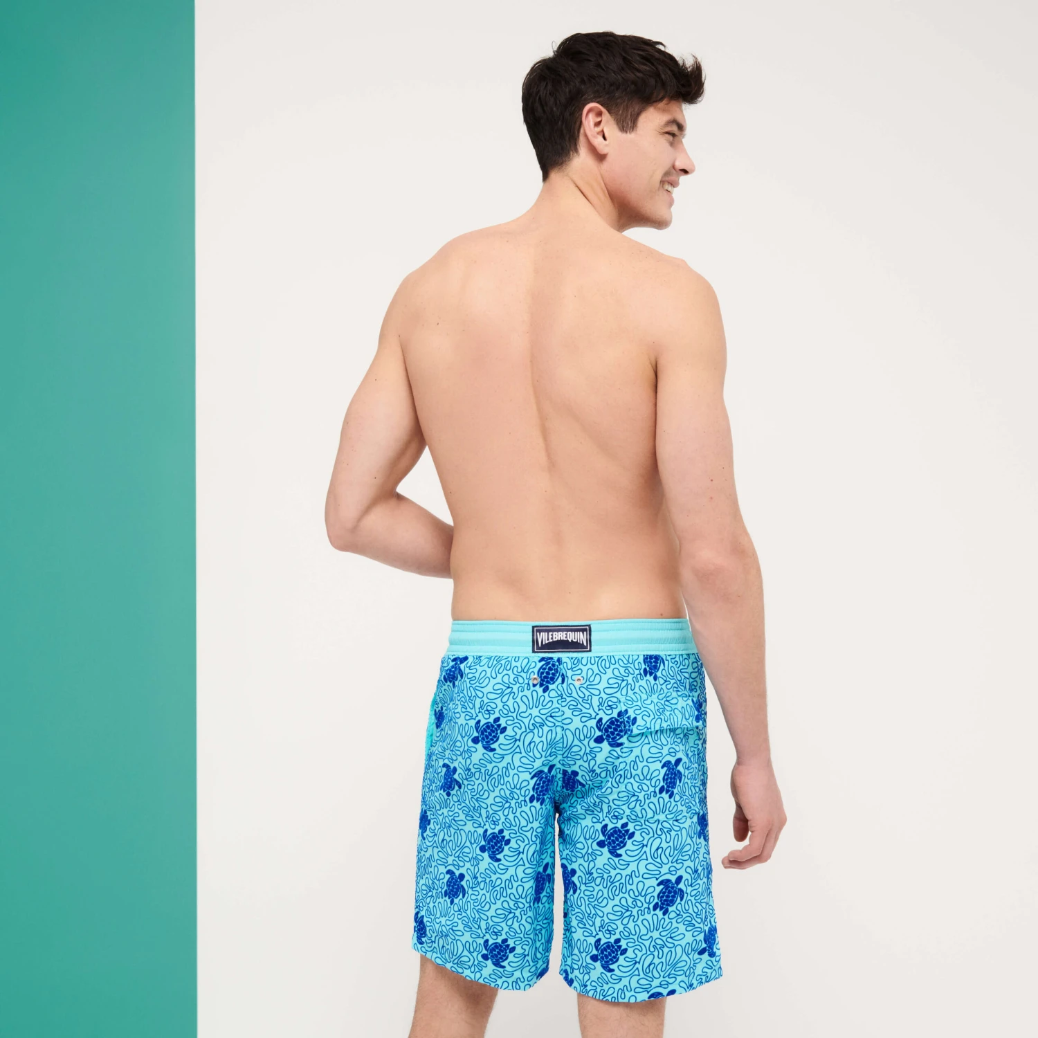 Vilebrequin Men Swim Trunks Long Turtles Splash Flocked 6 Vilebrequin Men Swim Trunks Long Turtles Splash Flocked - Image 4