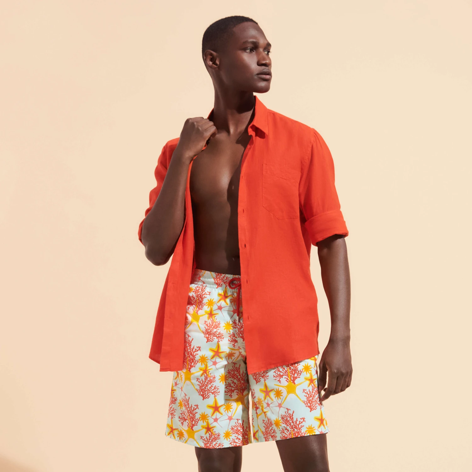 Vilebrequin Men Long Swim Trunks Starlettes & Coraux 5 Vilebrequin Men Long Swim Trunks Starlettes & Coraux - Image 3