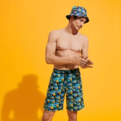 Vilebrequin Men Long Swim Trunks Piranhas 11 Vilebrequin Men Long Swim Trunks Piranhas -Outdoor Beach & Swimwear OKOU3B17 390 supp1 3920x3920 1