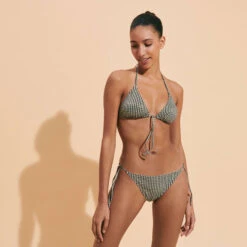 Vilebrequin Women Triangle Bikini Top Pocket Checks 9 Vilebrequin Women Triangle Bikini Top Pocket Checks -Outdoor Beach & Swimwear OLFU3H72 507 frontworn 3920x3920 1
