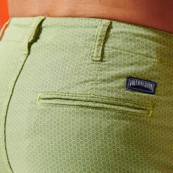 Vilebrequin Men Cotton Printed Bermuda Shorts Micro Flower 15 Vilebrequin Men Cotton Printed Bermuda Shorts Micro Flower -Outdoor Beach & Swimwear PNCH1V27 104 supp2 3920x3920 1