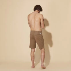 Vilebrequin Men Tencel Bermuda Shorts Solid -Outdoor Beach & Swimwear PNCU3X04 504 backworn 3920x3920 1