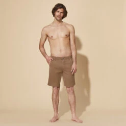 Vilebrequin Men Tencel Bermuda Shorts Solid -Outdoor Beach & Swimwear PNCU3X04 504 frontworn 3920x3920 1