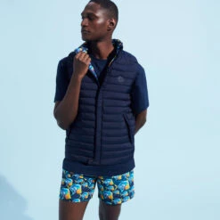 Vilebrequin Unisex Reversible Jacket Piranhas 12 Vilebrequin Unisex Reversible Jacket Piranhas -Outdoor Beach & Swimwear VRGU3Y17 390 frontworn 3920x3920 1