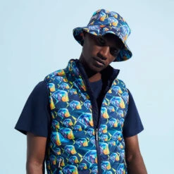 Vilebrequin Unisex Reversible Jacket Piranhas 15 Vilebrequin Unisex Reversible Jacket Piranhas -Outdoor Beach & Swimwear VRGU3Y17 390 supp2 3920x3920 1